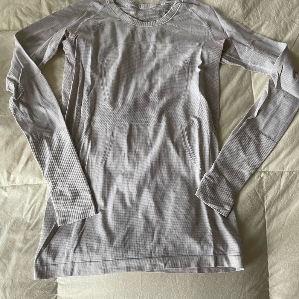 Swiftly Tech Long-Sleeve Shirt Hip Length